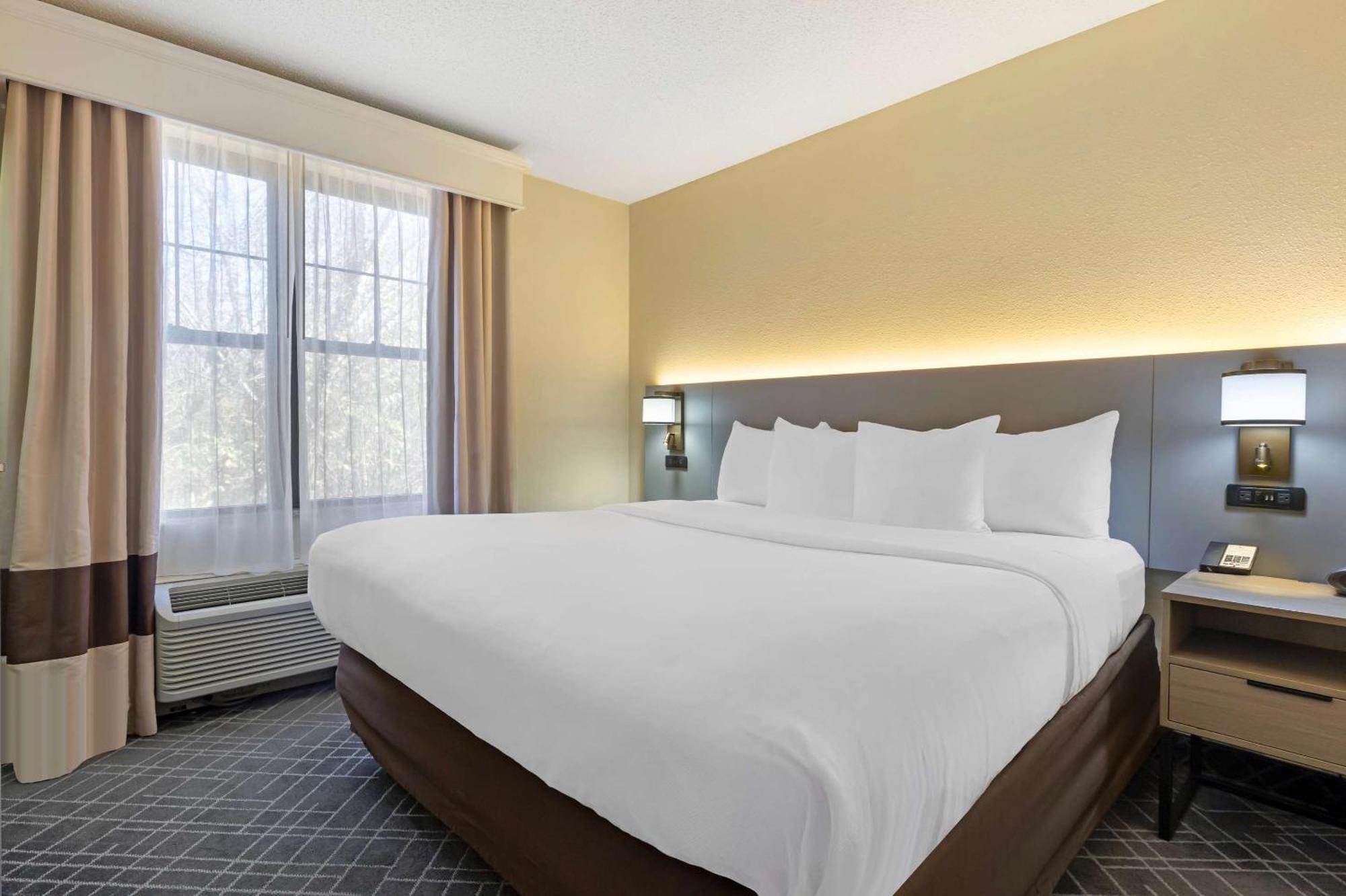 Comfort Suites Hanes Mall Winston-Salem Zewnętrze zdjęcie