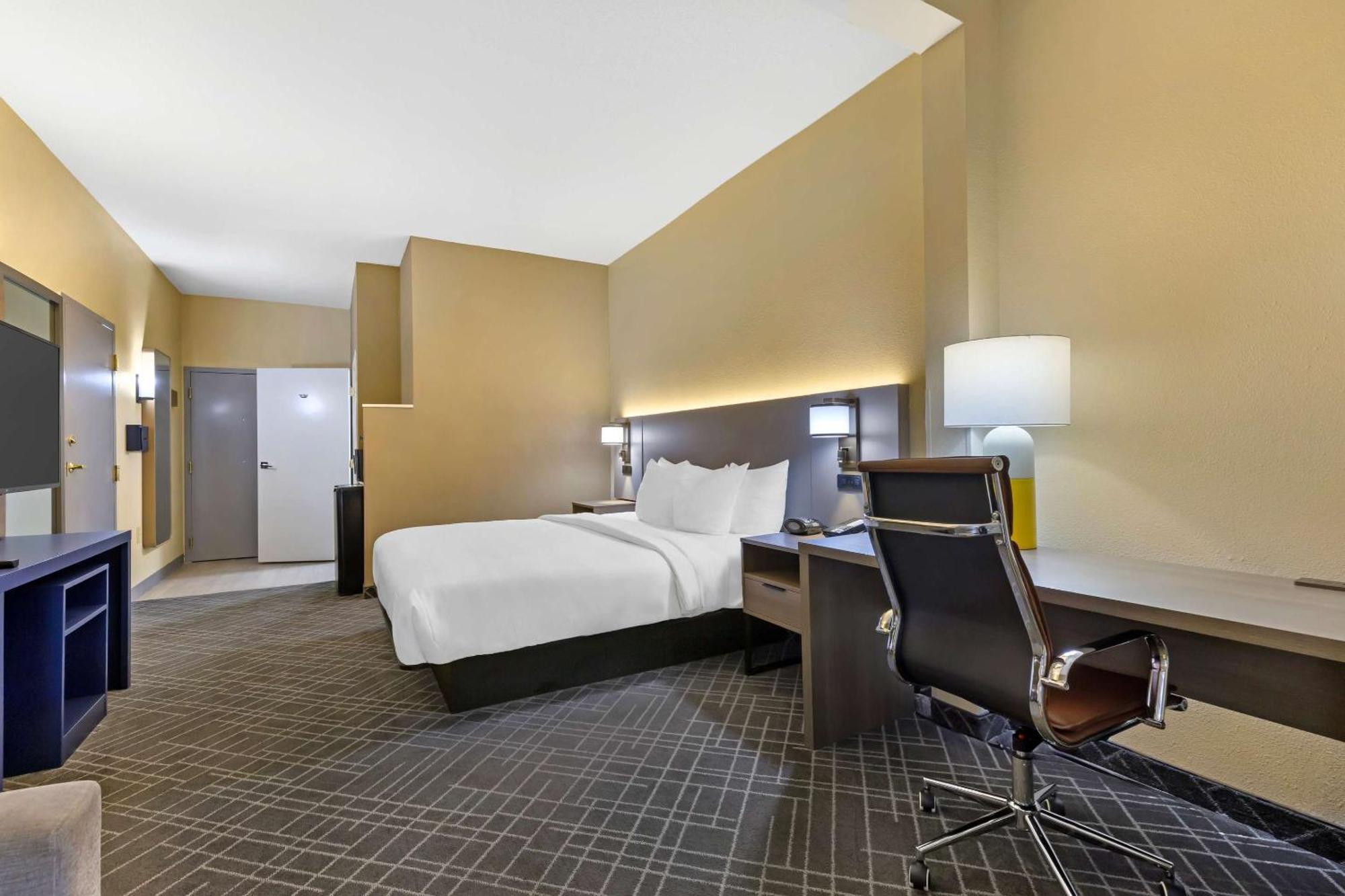Comfort Suites Hanes Mall Winston-Salem Zewnętrze zdjęcie
