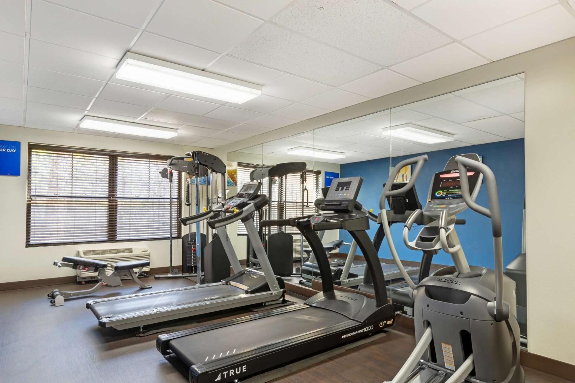Comfort Suites Hanes Mall Winston-Salem Zewnętrze zdjęcie