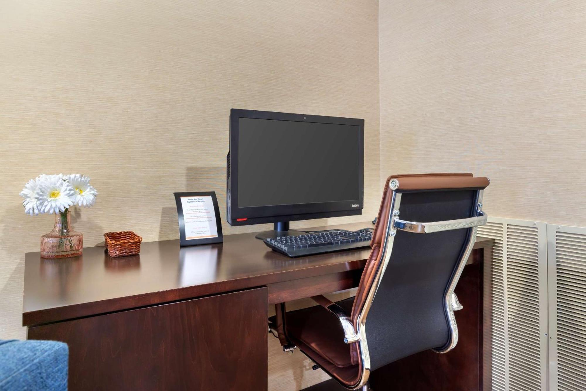 Comfort Suites Hanes Mall Winston-Salem Zewnętrze zdjęcie